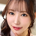高山エミリ